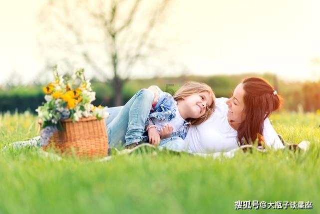 大侠们帮我取一个好听的网名